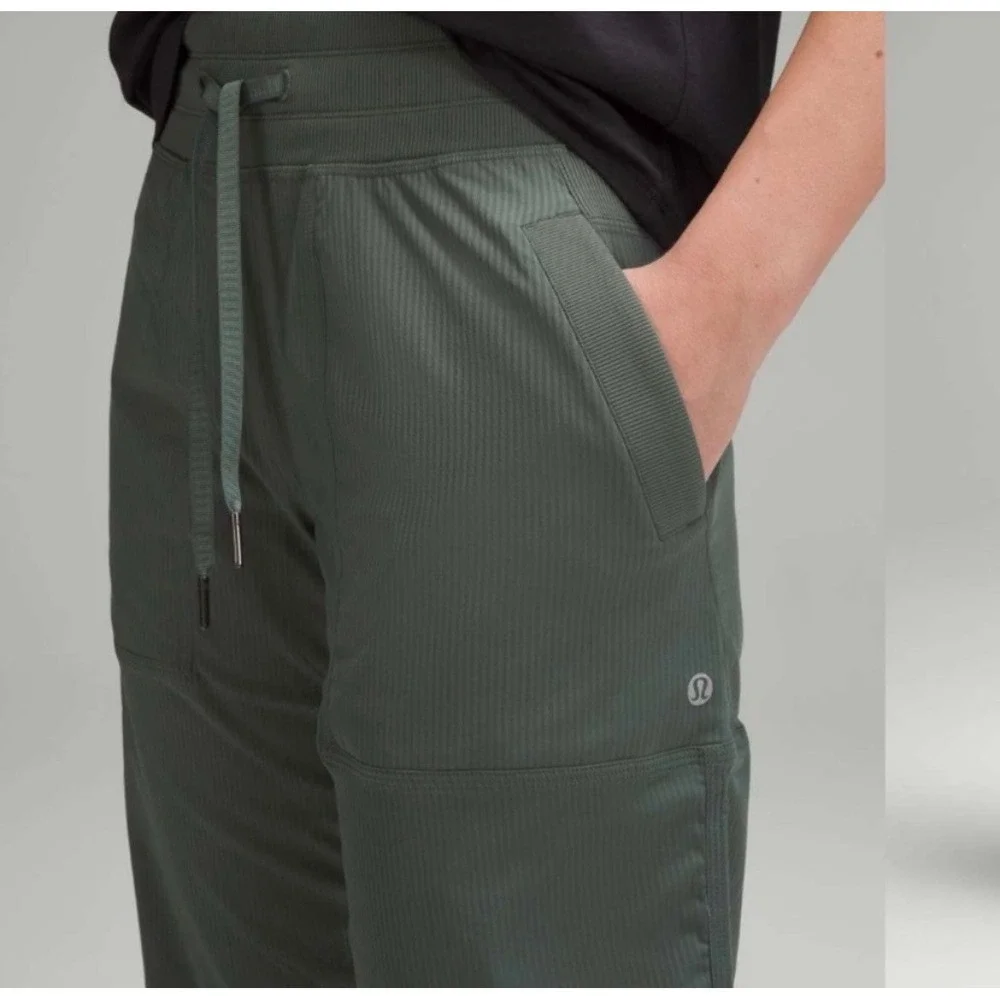 Lululemon Dance Studio Mid-Rise Full Length Pant Dark Forrest 12
